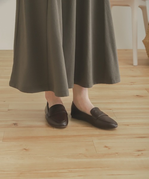 SENSE OF PLACE by URBAN RESEARCH(センスオブプレイスバイアーバンリサーチ)の「ソフトコインローファー(ローファー・レディース・ベージュ/ブラウン/ブラック・LARGE/MEDIUM/SMALL)」の1枚目の写真