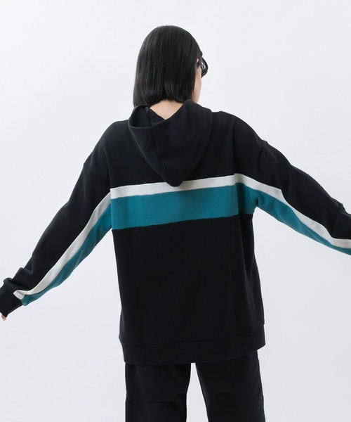 NEW BALANCE（ニューバランス）の「NB Athletics Higher Learning スウェット フーディ―（パーカー・レディース・ライトブルー/ブラック/レッド系その他・SMALL/MEDIUM/LARGE/X-LARGE）」の11枚目の写真