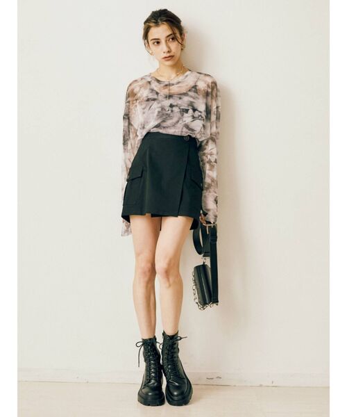 EVRIS（エヴリス）の「パッチポケットトラップミニスカート（スカート・レディース・カーキ/ブラック/アイボリー・MEDIUM/SMALL）」の8枚目の写真