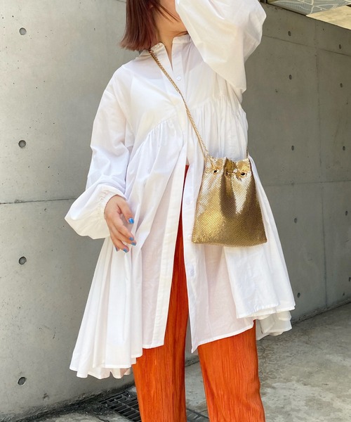 DouDou（ドゥドゥ）の「ボリュームギャザーチュニックブラウス