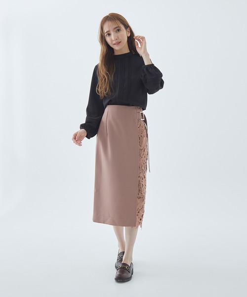 Fabulous Angela(ファビュラスアンジェラ)の「レースピンタックブラウス(シャツ/ブラウス・レディース・ブラック/オフホワイト/ブラウン・FREE)」の3枚目の写真