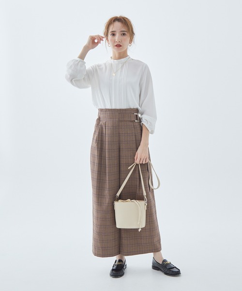 Fabulous Angela(ファビュラスアンジェラ)の「レースピンタックブラウス(シャツ/ブラウス・レディース・ブラック/オフホワイト/ブラウン・FREE)」の11枚目の写真