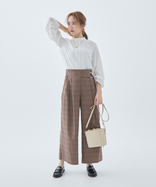 Fabulous Angela(ファビュラスアンジェラ)の「レースピンタックブラウス(シャツ/ブラウス・レディース・ブラック/オフホワイト/ブラウン・FREE)」の13枚目の写真