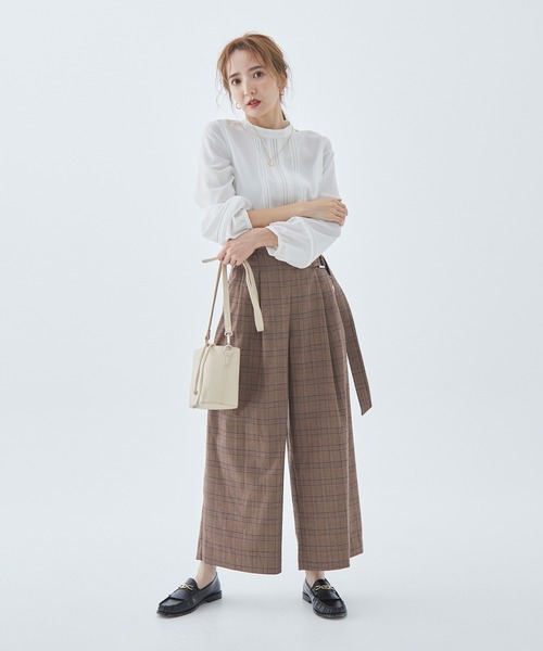 Fabulous Angela(ファビュラスアンジェラ)の「レースピンタックブラウス(シャツ/ブラウス・レディース・ブラック/オフホワイト/ブラウン・FREE)」の16枚目の写真