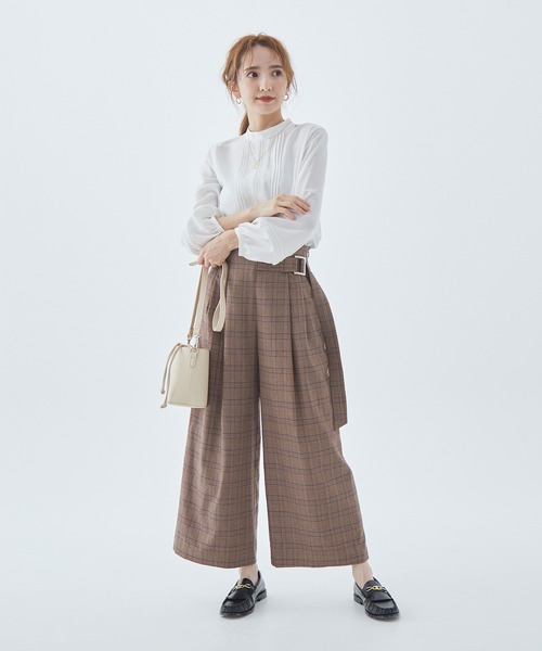 Fabulous Angela(ファビュラスアンジェラ)の「レースピンタックブラウス(シャツ/ブラウス・レディース・ブラック/オフホワイト/ブラウン・FREE)」の17枚目の写真