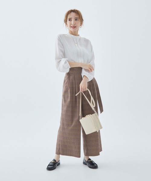 Fabulous Angela(ファビュラスアンジェラ)の「レースピンタックブラウス(シャツ/ブラウス・レディース・ブラック/オフホワイト/ブラウン・FREE)」の18枚目の写真