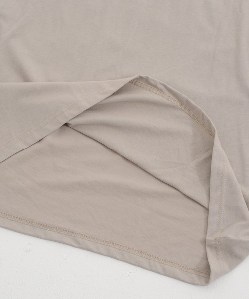 JEANS MATE(ジーンズメイト)の「USAコットン100%使用バック刺繍ロンT ワンポイントロゴTシャツ(Tシャツ/カットソー・メンズ・ホワイト/ダークグリーン/ベージュ/スミクロ・MEDIUM/LARGE/X-LARGE)」の6枚目の写真