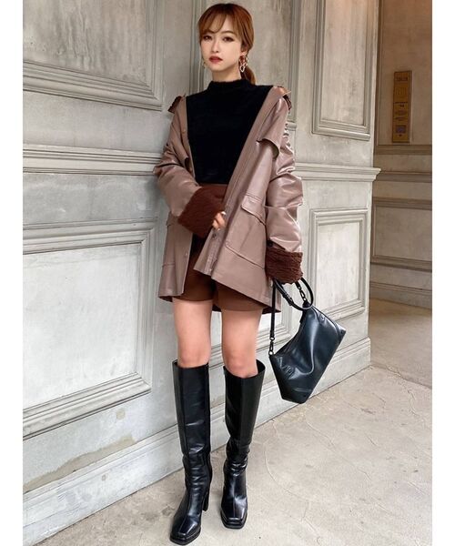 RESEXXY（リゼクシー）の「フェイクレザーミディコート（その他アウター・レディース・ブラック/モカ・FREE）」の7枚目の写真