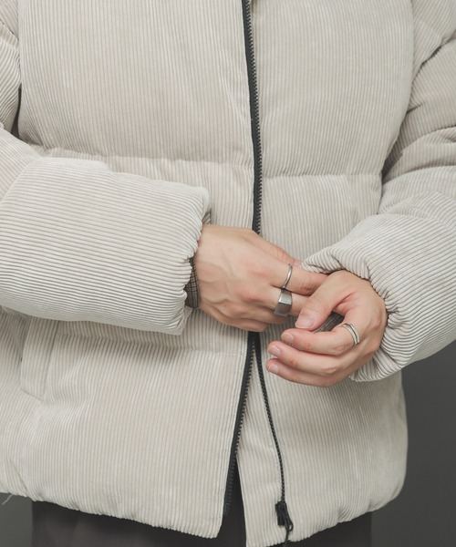 SENSE OF PLACE by URBAN RESEARCH(センスオブプレイスバイアーバンリサーチ)の「グリーンダウンコーデュロイジャケット(ダウンジャケット/コート・メンズ・ブラウン/ライトベージュ・MEDIUM/LARGE)」の12枚目の写真