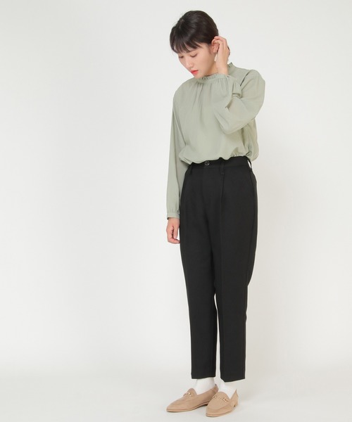 ikka(イッカ)の「イージーケア RENUウーリッシュフラノテーパード(スラックス・レディース・ブラック/ブラウン/グレー/ブラウン系その他/ブルー系その他/レンガ・S/M/L)」の22枚目の写真