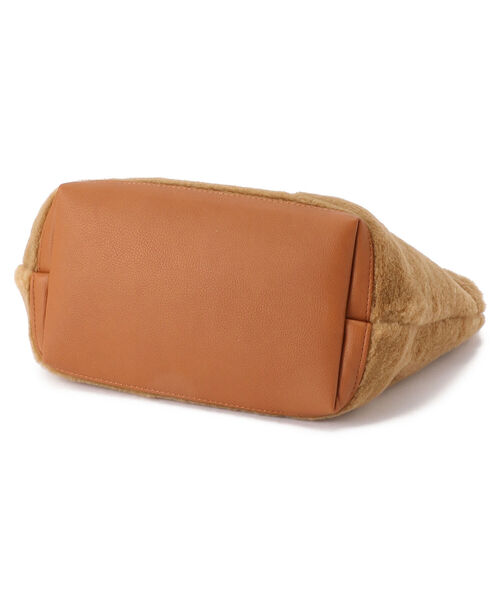 AVIREX（アヴィレックス）の「【直営店限定】ECO MOUTON MINI TOTE BAG/ エコムートン ミニトートバック（ショルダーバッグ・レディース・ブラック/ホワイト/キャメル・FREE）」の5枚目の写真