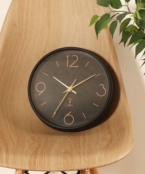 emesuelee（エメスーリー）の「電波掛時計 アリオス（掛け時計・レディース・ホワイト/グリーン/ブラック・フリー）」の9枚目の写真