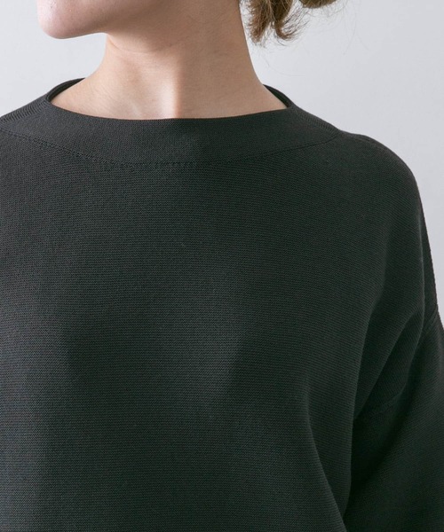 URBAN RESEARCH ROSSO（アーバンリサーチロッソ）の「ウールガーターホールボリュームニット（ニット/セーター・レディース・グリーン系その他/オフホワイト/チャコールグレー・FREE）」の6枚目の写真