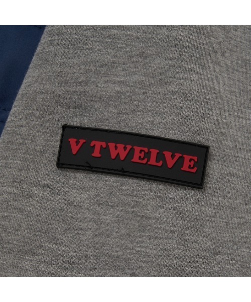 V12(ヴィ トゥエルヴ)の「HYBRID JKT(ブルゾン・メンズ・ブラック/グレー・L/XL/M/XXL/S)」の8枚目の写真