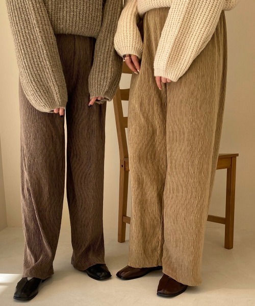 lawgy(ラウジー)の「velours pants(その他パンツ・レディース・ベージュ/ブラウン・FREE)」の8枚目の写真