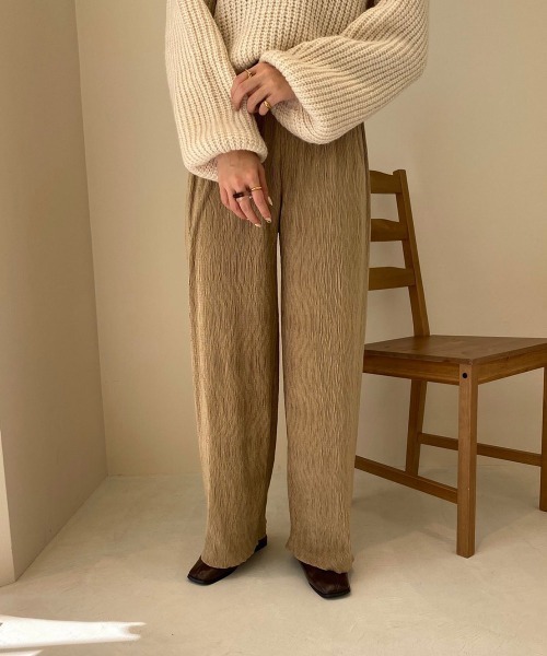 lawgy(ラウジー)の「velours pants(その他パンツ・レディース・ベージュ/ブラウン・FREE)」の16枚目の写真