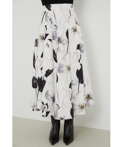 rienda（リエンダ）の「アートフラワーフレアスカート（スカート・レディース・ホワイト/ブラック・SMALL/MEDIUM）」の11枚目の写真