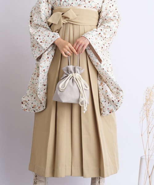 utatane(ウタタネ)の「袴セット 国産生地(着物・レディース・アイボリー・M/L)」の6枚目の写真