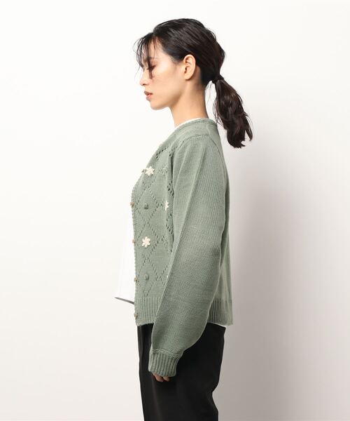 ehka sopo（エヘカソポ）の「お花刺繍カーディガン（カーディガン/ボレロ・レディース・ベージュ/グリーン/キナリ・ﾌﾘ-）」の5枚目の写真