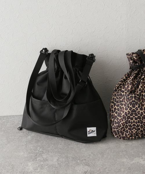 JOURNAL STANDARD relume(ジャーナルスタンダード レリューム)の「【Drifter/ドリフター】SQUEEZE SACK:ショルダーバッグ◆(ショルダーバッグ・レディース・ベージュ/ブラウン/ブラック・FREE)」の2枚目の写真