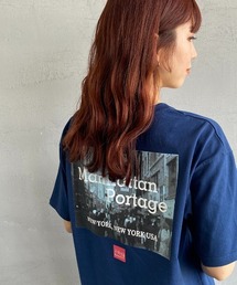 [MANHATTAN PORTAGE/マンハッタンポーテージ] 別注 バックフォトプリントTシャツ