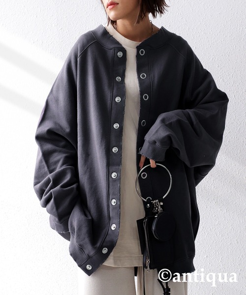 antiqua（アンティカ）の「着こなし自在！裏毛コクーンカーディガン（カーディガン/ボレロ・レディース・アッシュグレー/アイボリー/ブルー系その他・FREE）」の2枚目の写真