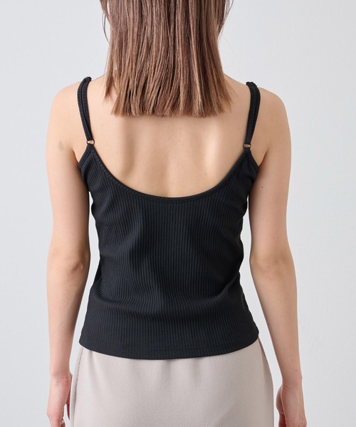 COLONY 2139(コロニートゥーワンスリーナイン)の「カップ付リブバックオープンキャミソール(キャミソール・レディース・ブラック/アイボリー/モカ・S/M/L)」の22枚目の写真