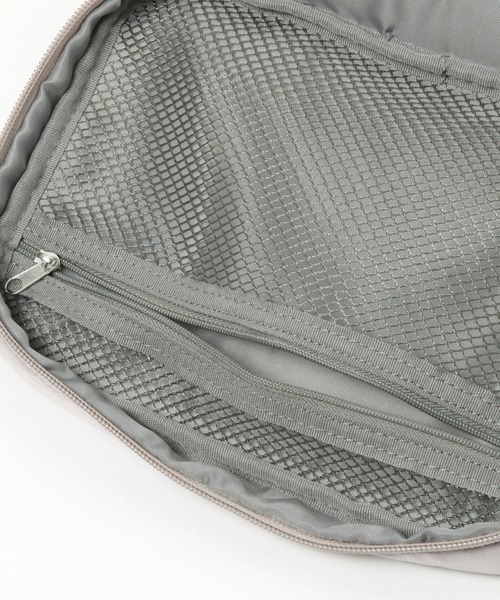 LAKOLE（ラコレ）の「バニティポーチ(L) / 262558（ポーチ・レディース・グレー・FREE）」の2枚目の写真