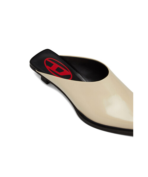 DIESEL（ディーゼル）の「レディース カウレザー ミュール（その他シューズ・レディース・ブラック/ブラウン/アイボリー・35/39/37）」の11枚目の写真