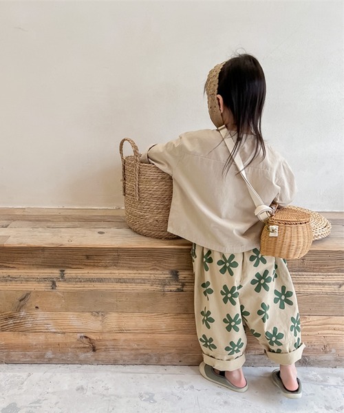 aimoha（アイモハ）の「aimoha-KIDS- 可愛い花柄スラックスパンツ（スラックス・キッズ・ベージュ/グレー・90/100/110/120/80/130）」の12枚目の写真