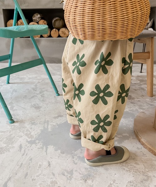 aimoha（アイモハ）の「aimoha-KIDS- 可愛い花柄スラックスパンツ（スラックス・キッズ・ベージュ/グレー・90/100/110/120/80/130）」の17枚目の写真