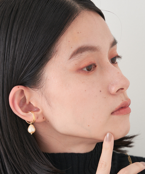 collex（コレックス）の「【Ljud/ユード】ガラスドロップパールクロス 2WAYイヤーカフ（イヤーカフ・レディース・シルバー/ゴールド・フリー）」の4枚目の写真