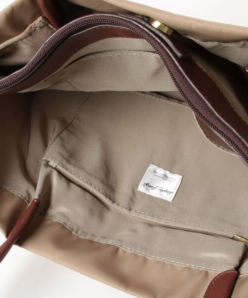 Legato Largo(レガートラルゴ)の「Legato Largo/レガートラルゴ / 肩楽(かたらく)PC収納 ナイロン トートバッグ / LH-L0001(トートバッグ・レディース・ベージュ/グレー/ブラック/ネイビー/ピンク/ライトブラウン・ONESIZE)」の12枚目の写真
