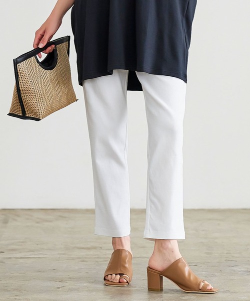 KOBE LETTUCE(コウベレタス)の「スーパーストレッチテーパードパンツ(その他パンツ・レディース・ベージュ/ネイビー/ブラック/オフホワイト/ピンク/チャコール・S/M/L/XL/S/S)」の2枚目の写真