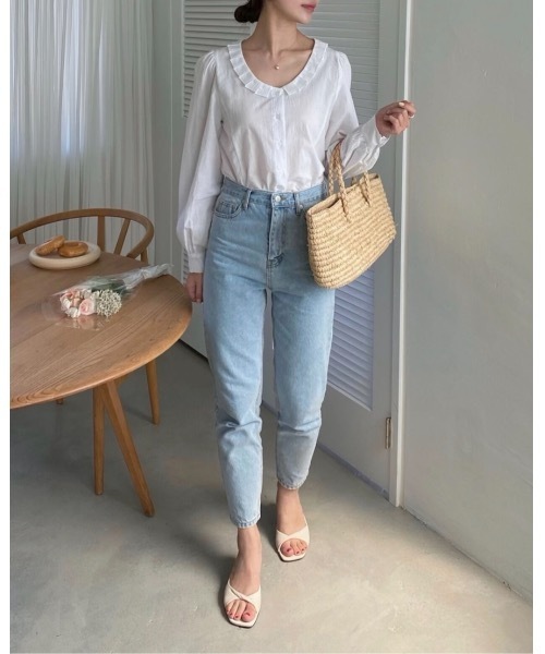 mood for a day（ムードフォーアデイ）の「like more denim/くるぶし丈デニム（デニムパンツ・レディース・ライトブルー・MEDIUM）」の6枚目の写真