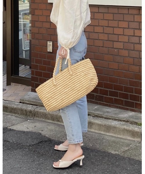 mood for a day（ムードフォーアデイ）の「like more denim/くるぶし丈デニム（デニムパンツ・レディース・ライトブルー・MEDIUM）」の3枚目の写真