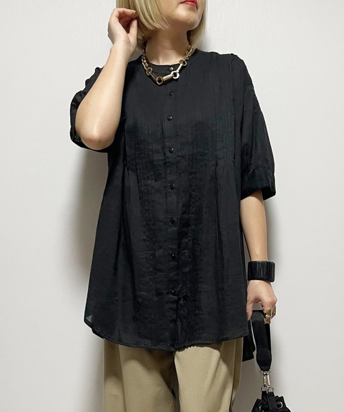 Fizz(フィズ)の「コットンキャンブリックピンタックブラウス(シャツ/ブラウス・レディース・ホワイト/ダークブルー/グレイッシュベージュ/チャコール/パープル/ブラック/ライトカーキ/ラベンダー・M)」の14枚目の写真