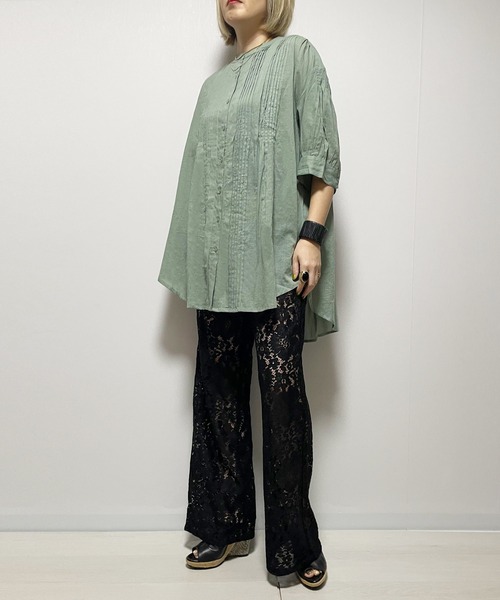 Fizz(フィズ)の「コットンキャンブリックピンタックブラウス(シャツ/ブラウス・レディース・ホワイト/ダークブルー/グレイッシュベージュ/チャコール/パープル/ブラック/ライトカーキ/ラベンダー・M)」の21枚目の写真