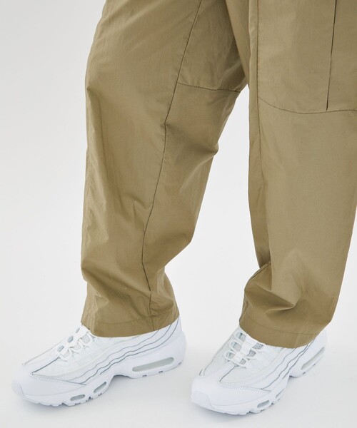 CITY TOKYO（シティトウキョウ）の「ツータックワイドカーゴパンツ（カーゴパンツ・メンズ・オフホワイト/カーキ・1/2）」の22枚目の写真