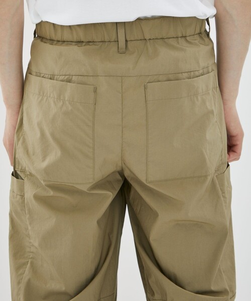 CITY TOKYO（シティトウキョウ）の「ツータックワイドカーゴパンツ（カーゴパンツ・メンズ・オフホワイト/カーキ・1/2）」の13枚目の写真