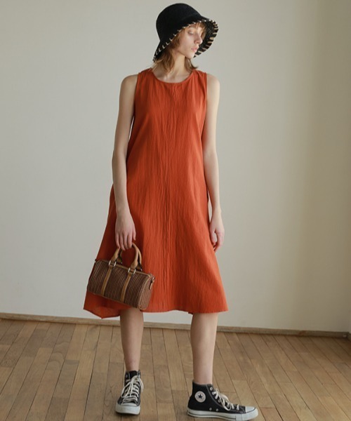 AMAIL(アマイル)の「Linen maron dress(ワンピース・レディース・アイボリー/オレンジ・FREE)」の3枚目の写真