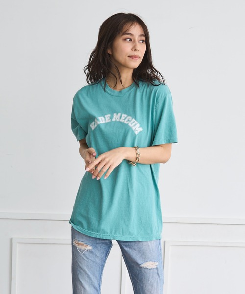 ODORATA(オドラタ)の「カレッジロゴTEE(Tシャツ/カットソー・レディース・ブラック/ブルー/イエロー/グリーン・FREE)」の2枚目の写真