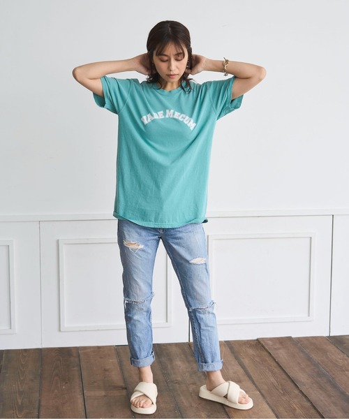 ODORATA(オドラタ)の「カレッジロゴTEE(Tシャツ/カットソー・レディース・ブラック/ブルー/イエロー/グリーン・FREE)」の8枚目の写真