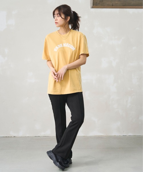 ODORATA(オドラタ)の「カレッジロゴTEE(Tシャツ/カットソー・レディース・ブラック/ブルー/イエロー/グリーン・FREE)」の6枚目の写真