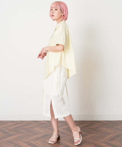 A de a.v.v（アードアー・ヴェ・ヴェ）の「無地ドッキングストライプシャツ（シャツ/ブラウス・レディース・クリーム/ピンク・39）」の13枚目の写真