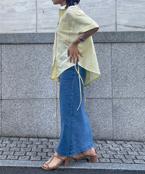 A de a.v.v（アードアー・ヴェ・ヴェ）の「無地ドッキングストライプシャツ（シャツ/ブラウス・レディース・クリーム/ピンク・39）」の6枚目の写真