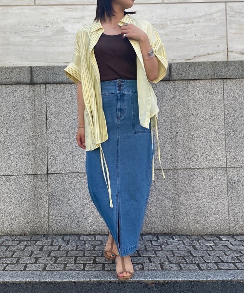 A de a.v.v（アードアー・ヴェ・ヴェ）の「無地ドッキングストライプシャツ（シャツ/ブラウス・レディース・クリーム/ピンク・39）」の5枚目の写真