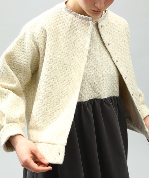 Kelen(ケレン)の「「KELEN / ケレン」BAUM / MOCK NECK JACQUARD COAT(ダウンジャケット/コート・レディース・ブラック/クリーム・S/M)」の19枚目の写真