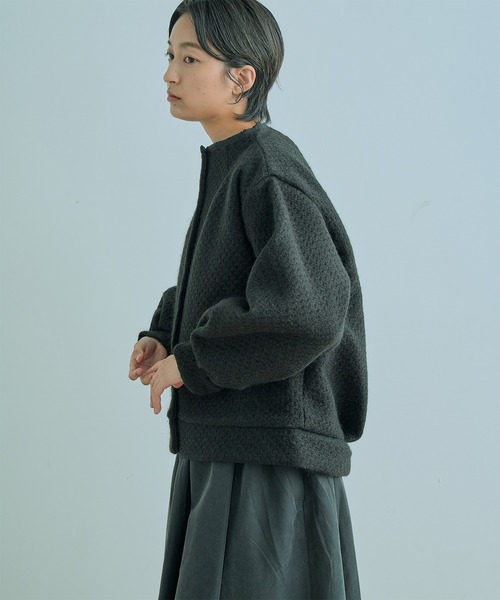 Kelen(ケレン)の「「KELEN / ケレン」BAUM / MOCK NECK JACQUARD COAT(ダウンジャケット/コート・レディース・ブラック/クリーム・S/M)」の20枚目の写真