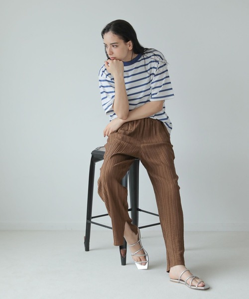 LAKOLE（ラコレ）の「アソートボーダー柄タックTシャツ / 297979（Tシャツ/カットソー・レディース・ブラック/ベージュ/パープル/ブラウン/ブルー/グリーン・SMALL/MEDIUM）」の20枚目の写真